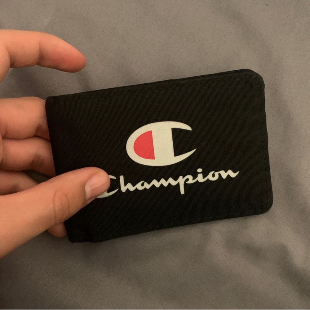 Champion wallet